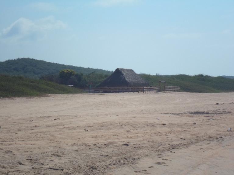FABULOSA PROPIEDAD EN PLAYA - 4
