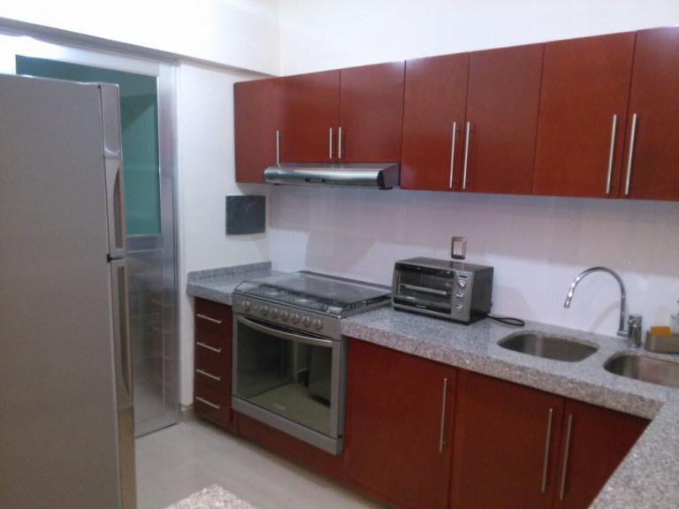Moderno departamento amueblado en renta - 4