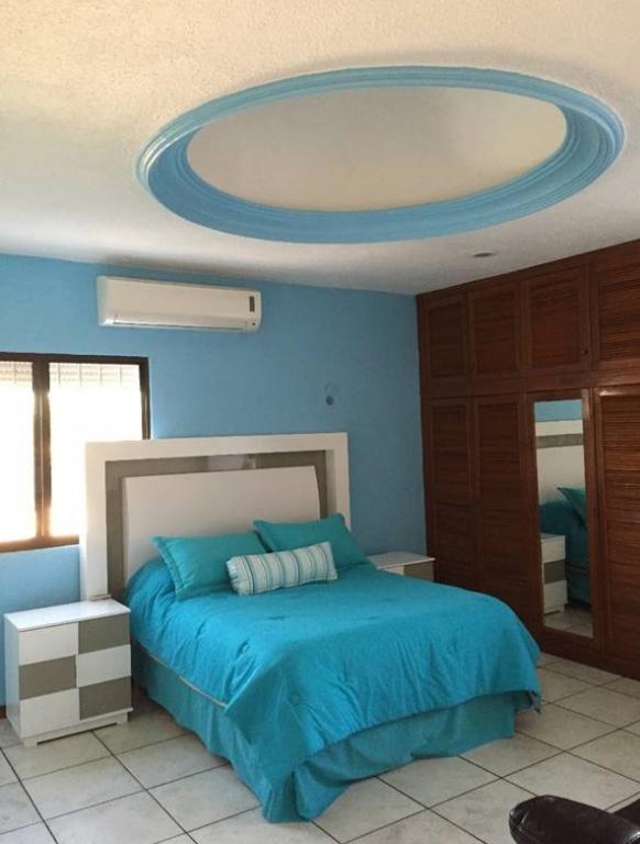 HERMOSA RESIDENCIA EN CALLE CERRADA EN MONTEREAL - 12