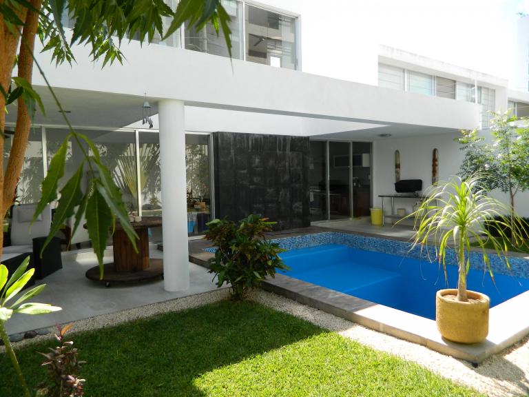 CASA EN VENTA EN RESIDENCIAL SANTA GERTRUDIS - 1