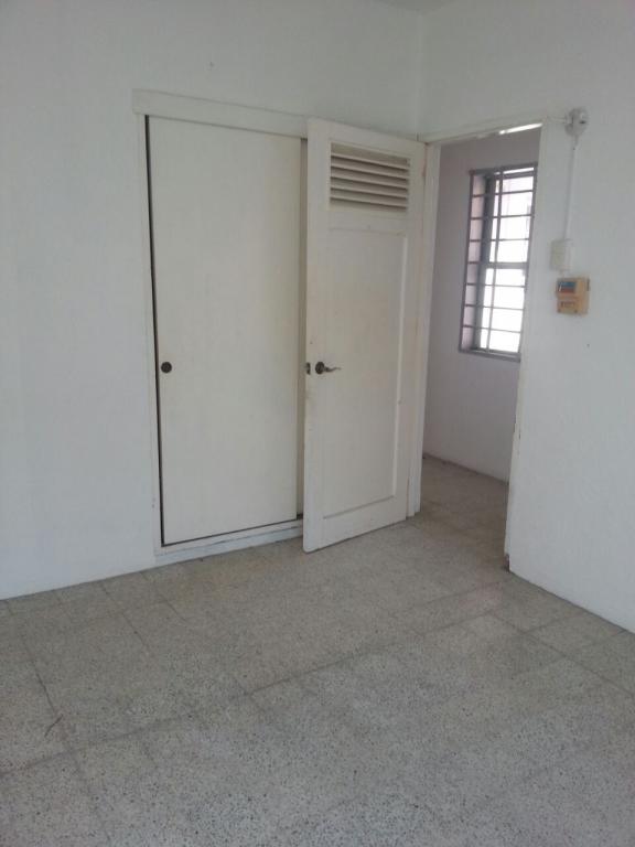 Casa para oficinas una cuadra del boulevard en renta - 2