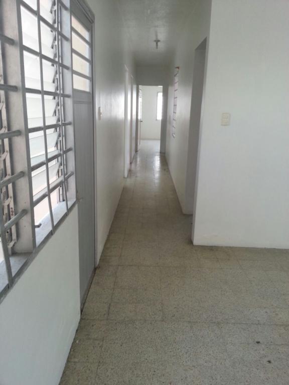 Casa para oficinas una cuadra del boulevard en renta - 4
