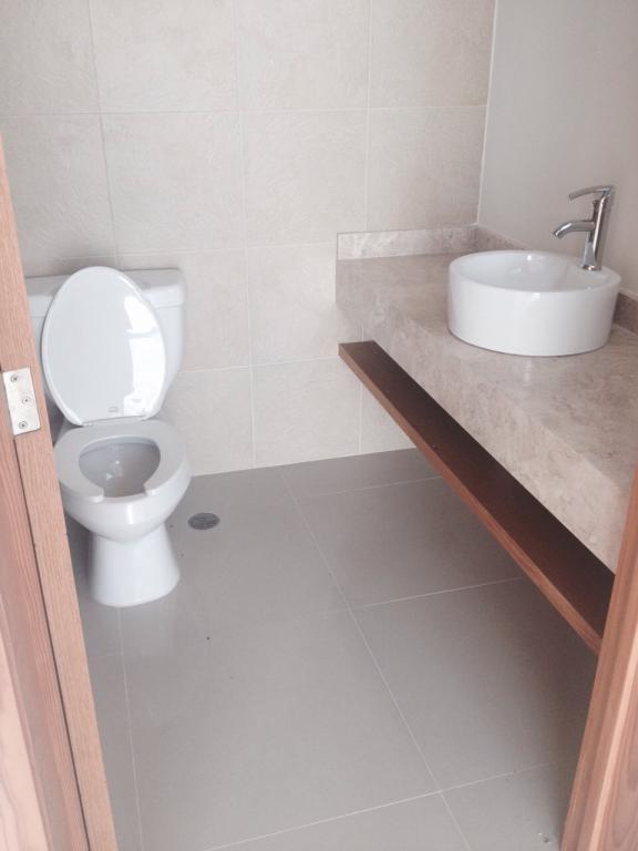 Amplia residencia con vista panorámica en Punta Tiburón - 9
