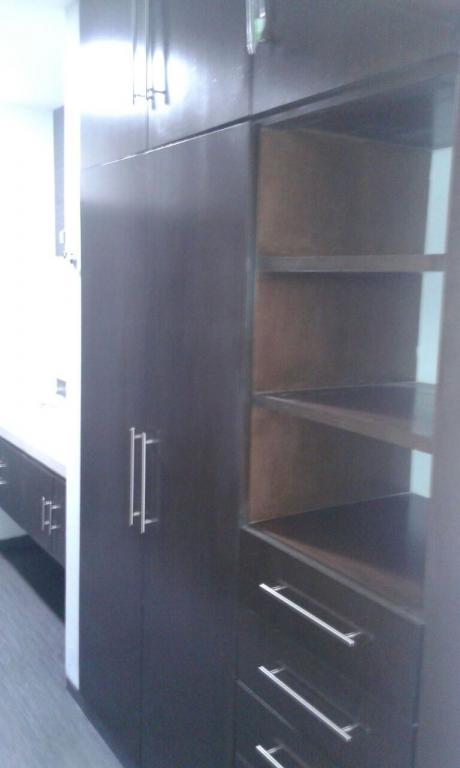 Hermosa residencia finos acabados - 11