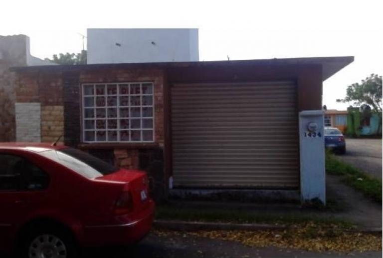 Casa acondicionada para local comerical - 1