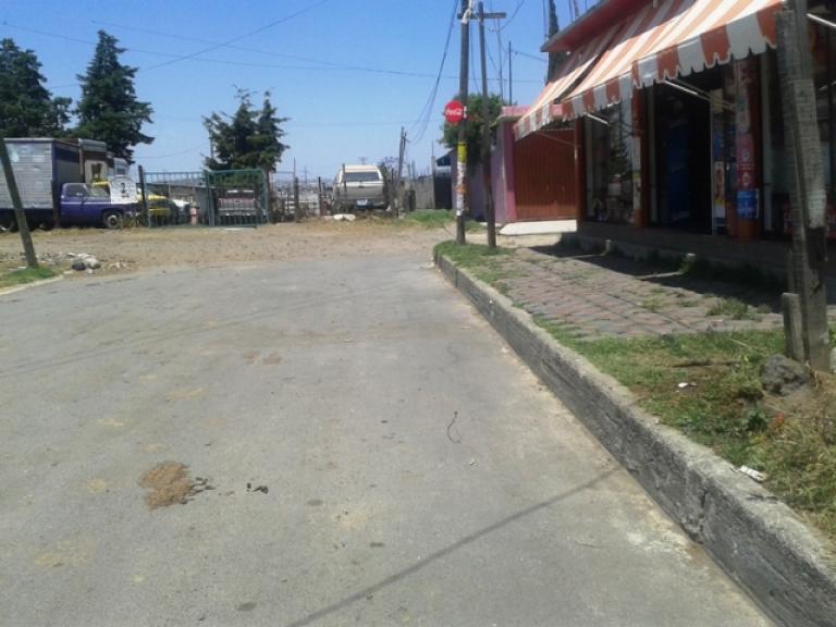 Terreno a 12 calles del Municipio en facilidades - 14