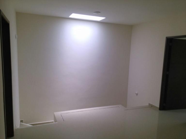 Residencia térmica con finos acabados en venta - 6