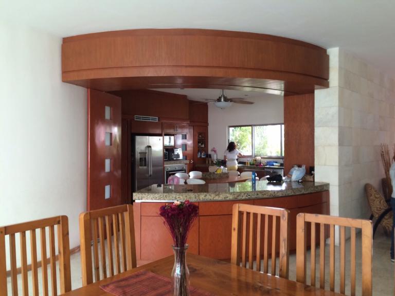 Magnifica residencia con pisos de mármol y alberca - 3