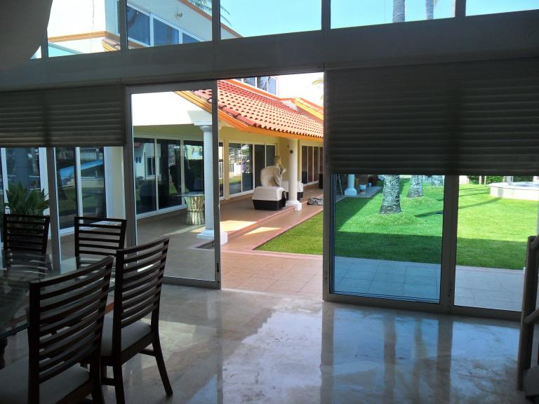 Esplendida residencia con su muelle para yate - 6