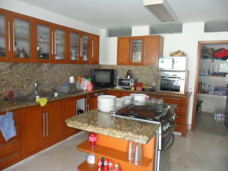 Esplendida residencia con su muelle para yate - 7