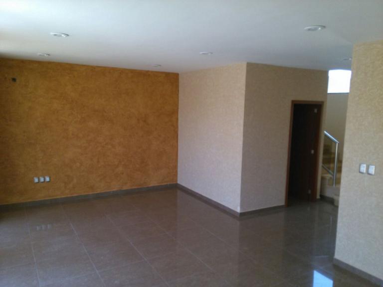Magnifica residencia de finos acabados y con alberca - 7
