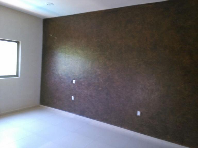 Magnifica residencia de finos acabados y con alberca - 11