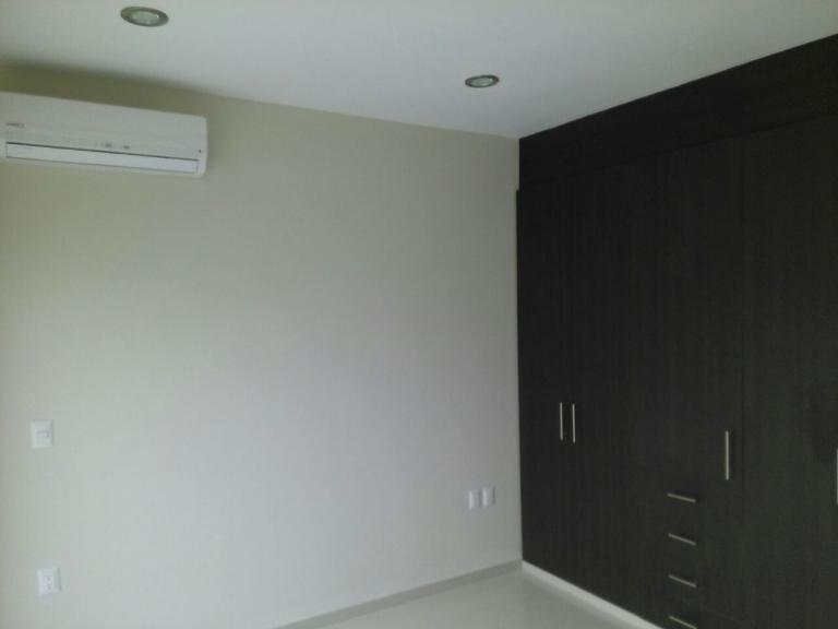 Hermosa residencia con excelentes acabados - 9