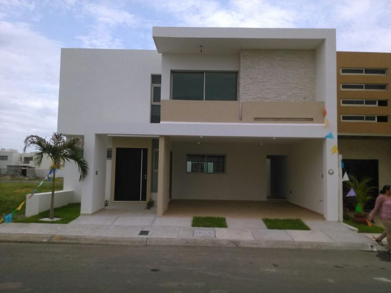 Preciosa residencia climatizada cerca de playa