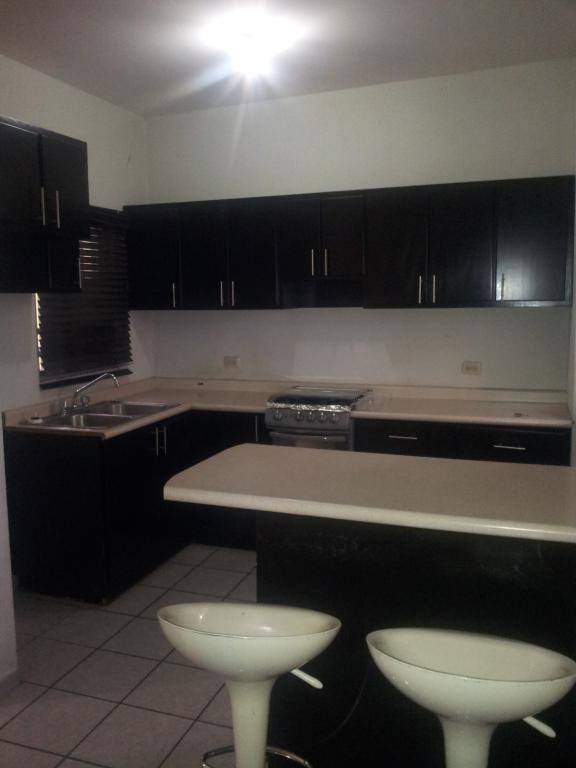 Casa Amueblada Fracc Virreyes - 2