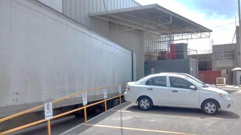 EXCELENTE BODEGA EN RENTA EN PARQUE SANTOURUM PUEBLA - 3