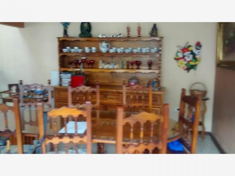 HERMOSA CASA EN VENTA EN 16 DE SEPT Y BLVD LAS TORRES - 5