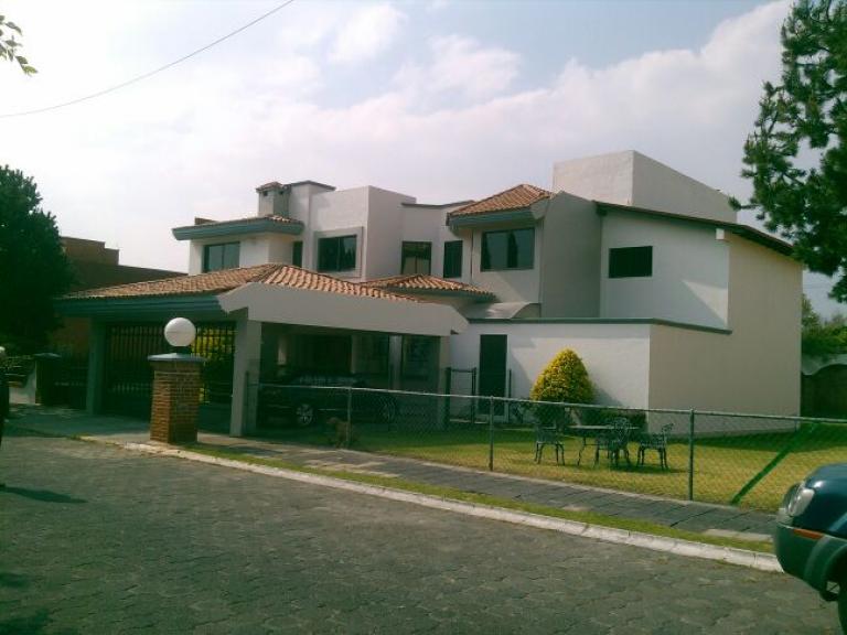 CASA EN RENTA FRACCIONAMIENTO LAS FUENTES - 2