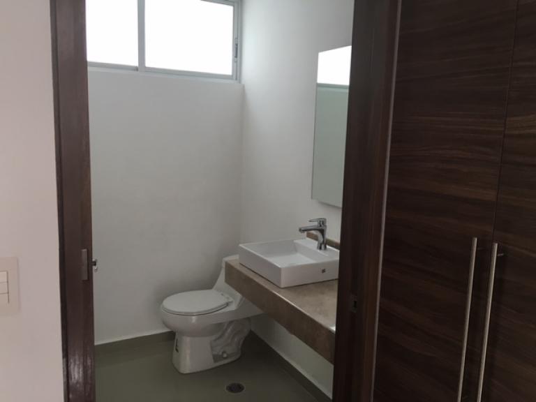 VENTA HERMOSA CASA EN LOMAS DE ANGELOPOLIS - 5