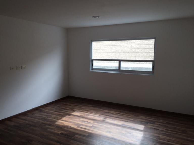 VENTA HERMOSA CASA EN LOMAS DE ANGELOPOLIS - 6