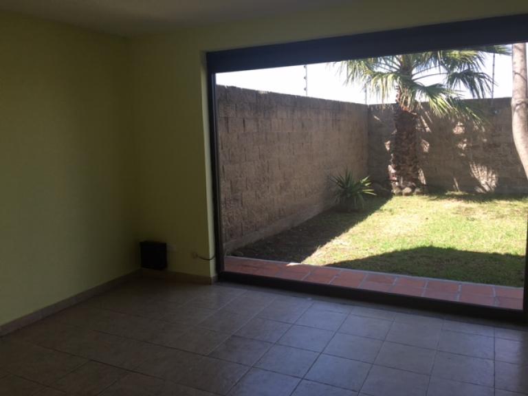 CASA EN RENTA EN FRACC. FUENTES DE MORATILLA - 4