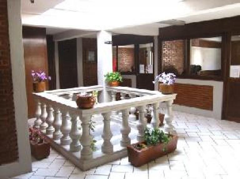 EDIFICIO PARA PREPARATORIA EN VENTA - 6