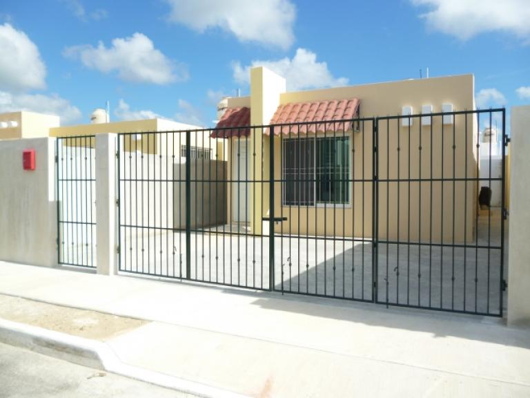 Casa amueblada de 3 recamaras en Cd. Caucel en renta - 1