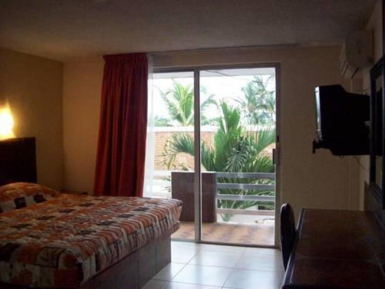 Hotel 100 Mts playa Mocambo, (opciones de compra) - 7