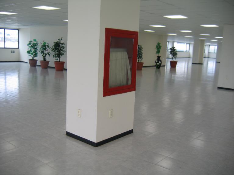 Edificio. 8000 m2 de Oficinas. Todo o en Partes. Cerca Toreo - 13