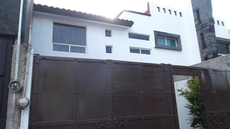 Renta Casa AMUEBLADA en Gobernadores (cerca de Universidades - 1