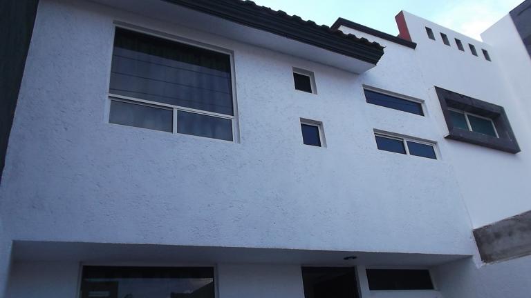 Renta Casa AMUEBLADA en Gobernadores (cerca de Universidades - 2