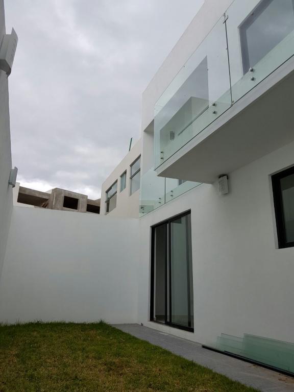 1.- VENDO CASA LOMAS ANGELÓPOLIS - 9