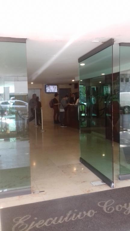oficina en del valle con estacionamiento $8300 - 1