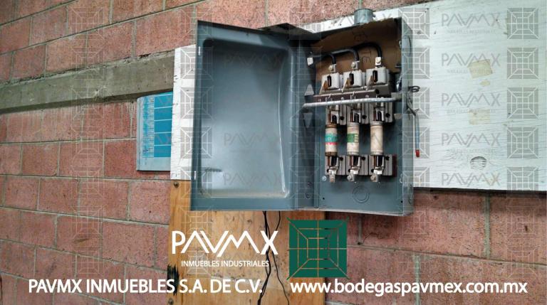 BODEGA EN RENTA 500m2 GRANJAS VALLE DE GUADALUPE - 5