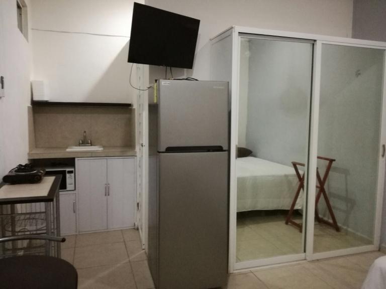 ESTUDIO EN RENTA COLONIA COLOSIO — foto 5