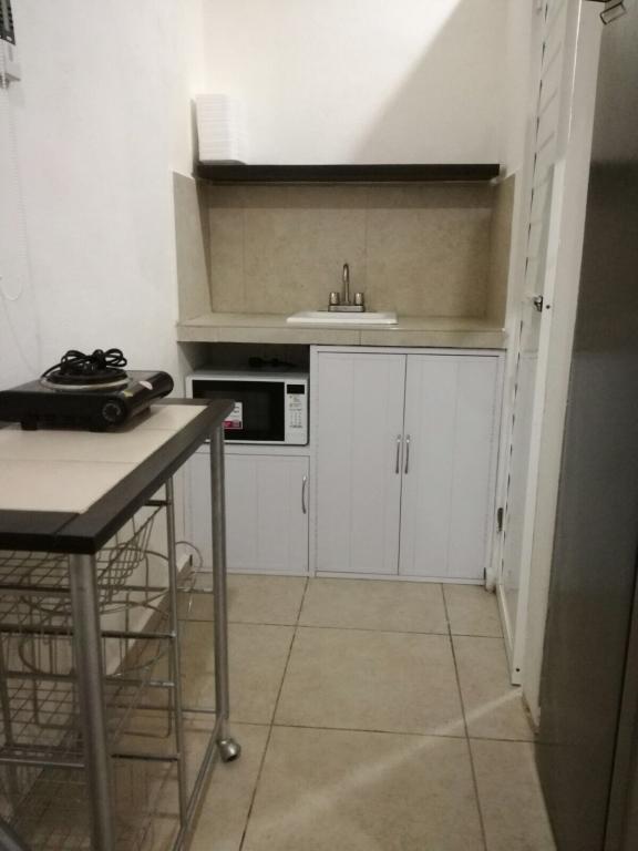 ESTUDIO EN RENTA COLONIA COLOSIO — foto 8