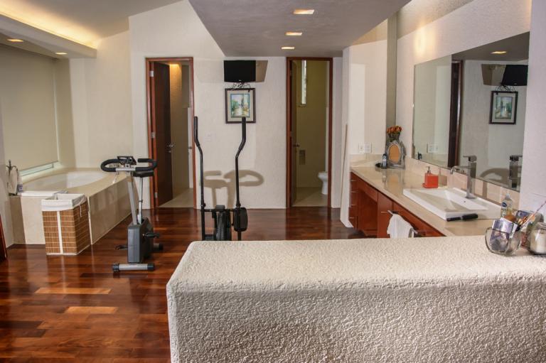 venta de residencia en Club de Golf Las Misiones santiago NL - 19