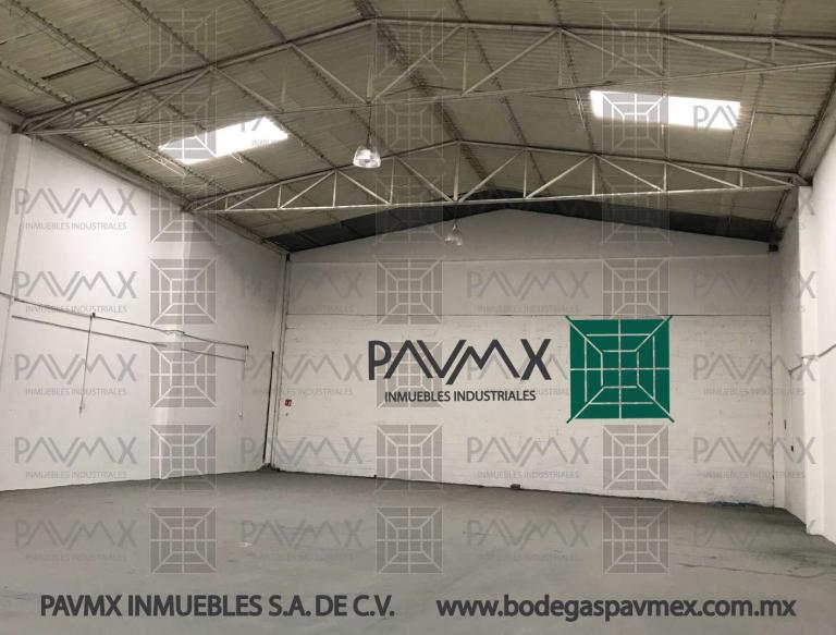 BODEGA EN RENTA 450m2 SANTA CLARA - 1