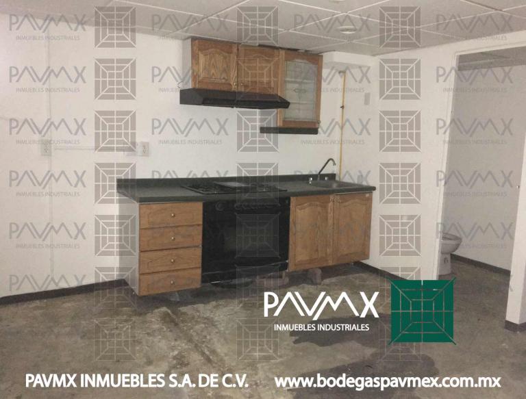 OFICINAS EN RENTA VIA MORELOS SAN PEDRO XALOSTOC 315m2 - 13