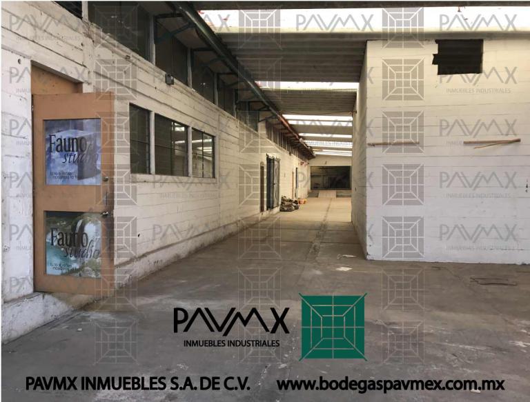 BODEGAS EN RENTA SANTA CLARA 1300m2 - 2