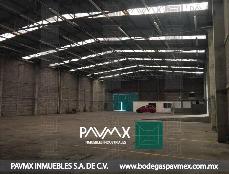 BODEGA EN RENTA 1,150m2 LA PASTORA G.A.M. - 2
