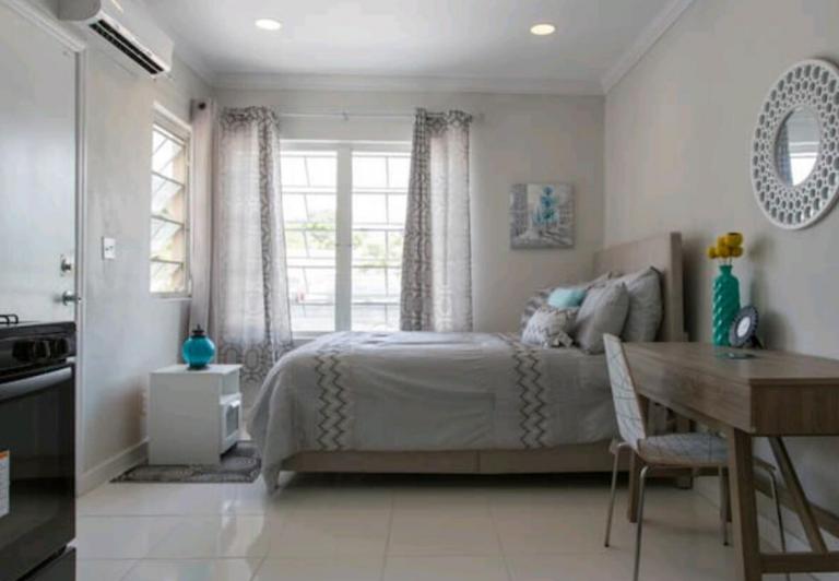 ESTUDIO RENTA VACACIONAL CENTRO DE PLAYA DEL CARMEN - 1