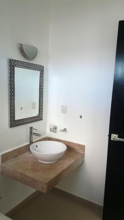 Vendo Casa en Residencial La Calma - 7