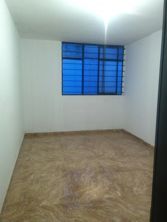 CASA AMPLIA REMODELADA UNA PLANTA JARDINES DE DGO. - 8