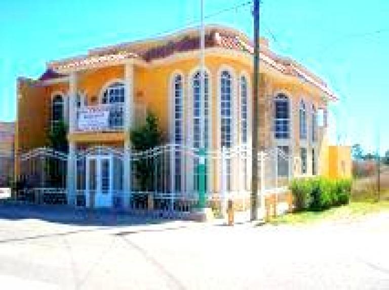 HERMOSA RESIDENCIA EN VENTA SANTIAGO PAPASQUIARO, DGO. - 2