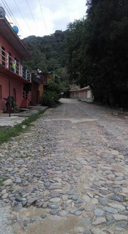 EN VENTA LOTE PARA CONDOMINIOS - 4