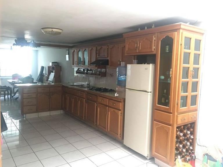 Casa en Venta con Local, Frente a Walmart La Cima, Zapopan, - 5