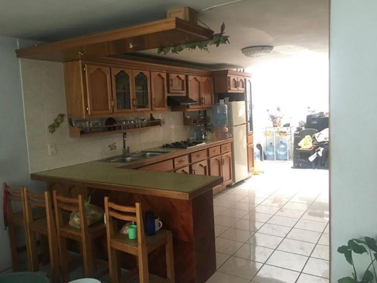 Casa en Venta con Local, Frente a Walmart La Cima, Zapopan, - 6