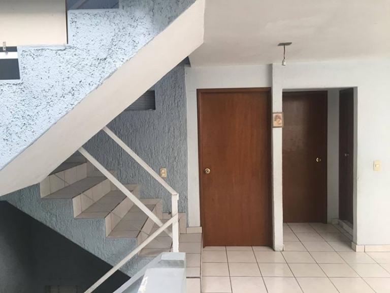Casa en Venta con Local, Frente a Walmart La Cima, Zapopan, - 7