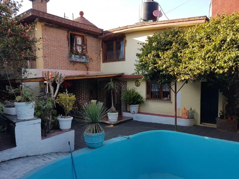 CASA CON ALBERCA 500 M2 CDMX - 2
